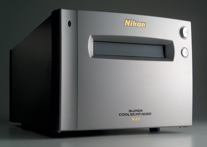 PC/タブレット PC周辺機器 フィルムスキャナを現役で使う方法について：Nikon SUPER COOLSCAN 